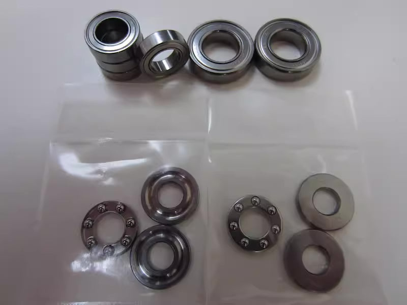 SET-0004 EZO Bearing sets (Logo 400 480 550 Blade Grip and main shaft)
